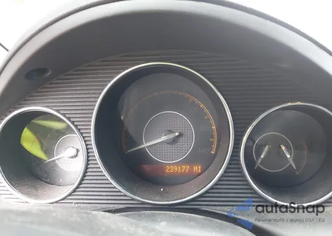 2009 Saturn Aura Xr from USA, damaged, VIN 1G8ZV57B39F120960